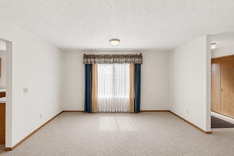 14381 Glenda Drive Apple Valley MN 55124