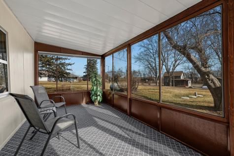 1240 Browns Lane Dakota MN 55925