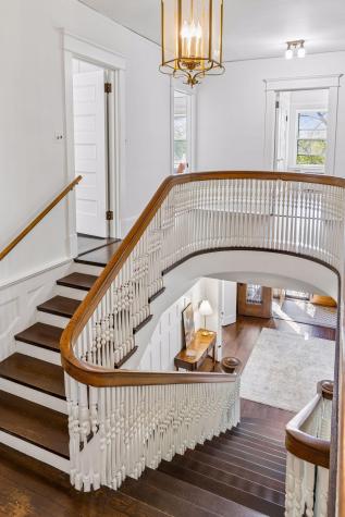 30 Crocus Place Saint Paul MN 55102