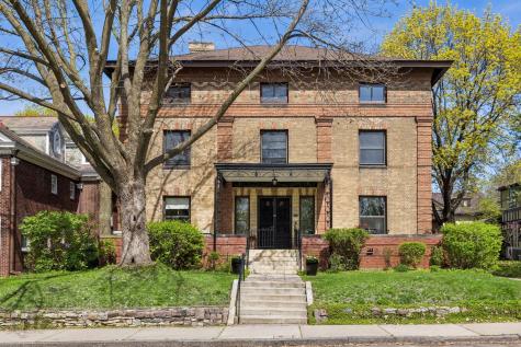 30 Crocus Place Saint Paul MN 55102