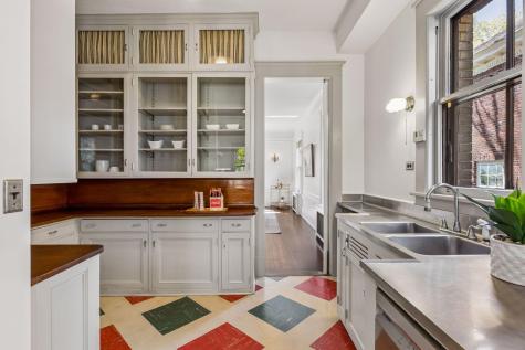 30 Crocus Place Saint Paul MN 55102