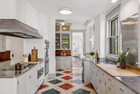 30 Crocus Place Saint Paul MN 55102