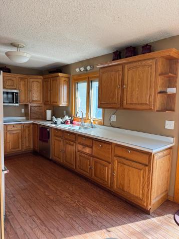 915 Bennett Avenue Portland ND 58274
