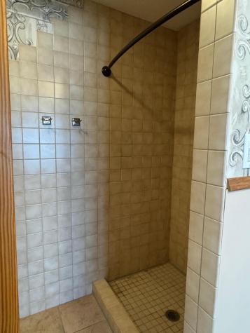 915 Bennett Avenue Portland ND 58274