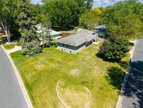 3110 W 82nd Street Bloomington MN 55431