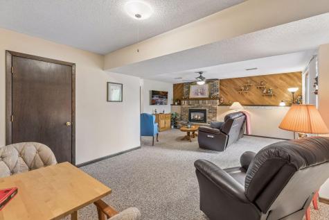 3170 Queensland Lane N Plymouth MN 55447