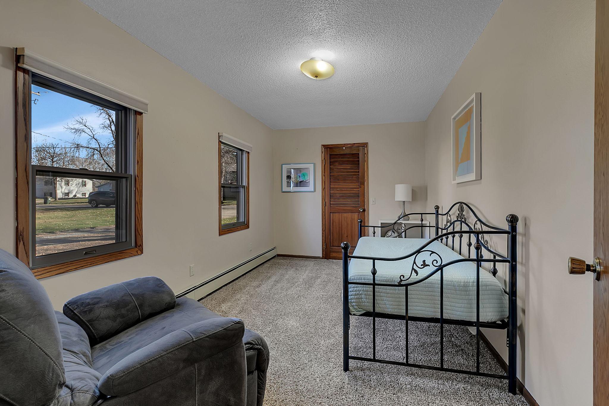 605 Chinook Avenue SW Avon MN 56310