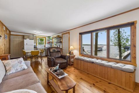 16940 Elmore Way Faribault MN 55021