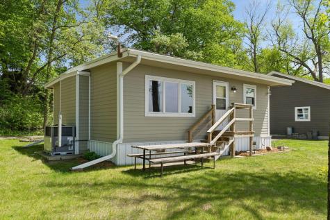 16940 Elmore Way Faribault MN 55021