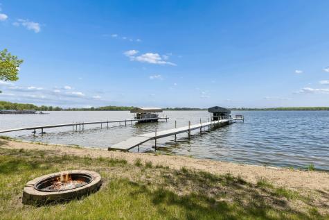 16940 Elmore Way Faribault MN 55021