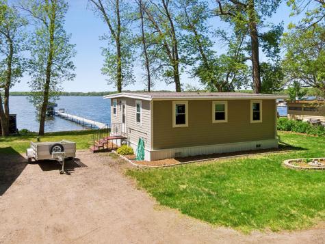 16940 Elmore Way Faribault MN 55021