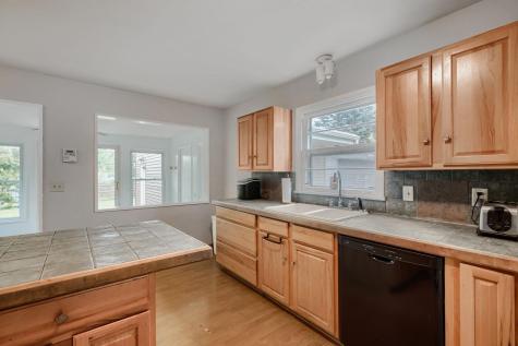 212 Woodley Street W Northfield MN 55057