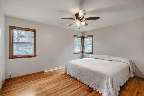 212 Woodley Street W Northfield MN 55057