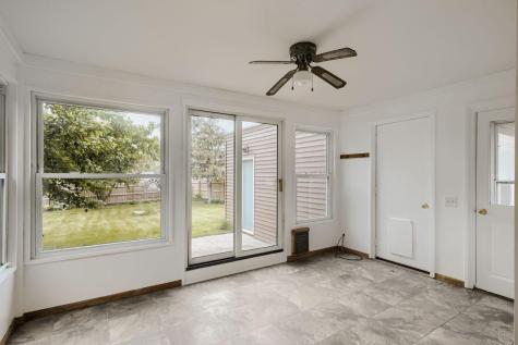 212 Woodley Street W Northfield MN 55057