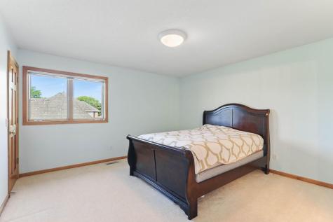 18715 24th Avenue N Plymouth MN 55447