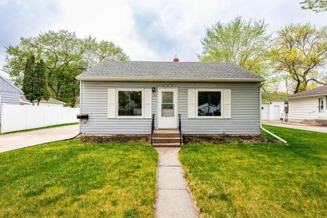 1001 18th Street S Fargo ND 58103