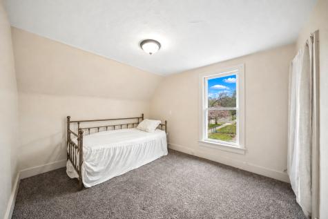112 7th Avenue NW Faribault MN 55021