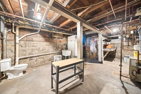 112 7th Avenue NW Faribault MN 55021