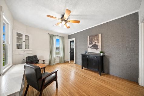 112 7th Avenue NW Faribault MN 55021