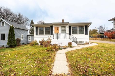 315 E Vernon Avenue Fergus Falls MN 56537