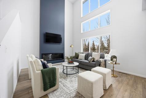 1039 61st Avenue W West Fargo ND 58078