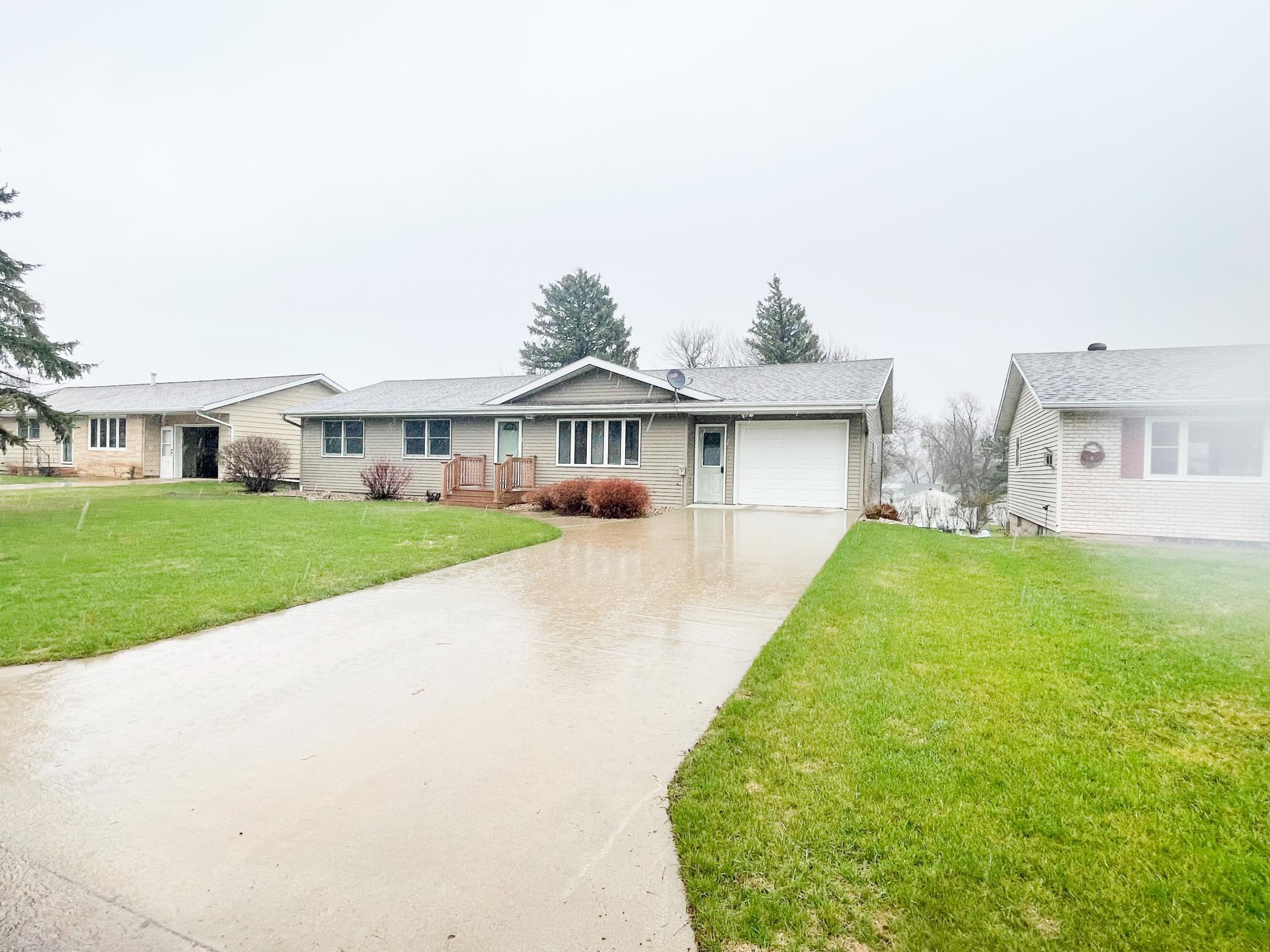 522 Connecticut Avenue Adrian MN 56110