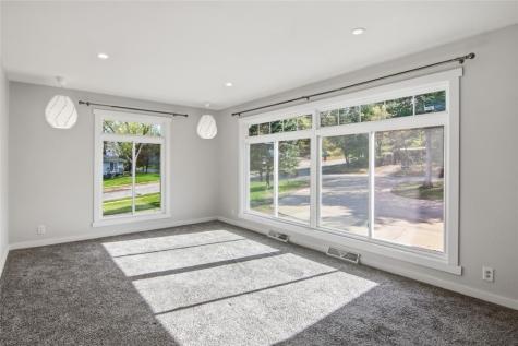 2921 La Salle Street Eau Claire WI 54703