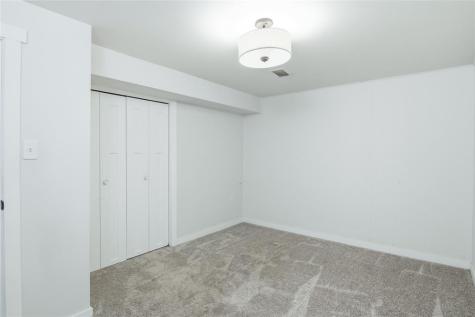 2921 La Salle Street Eau Claire WI 54703