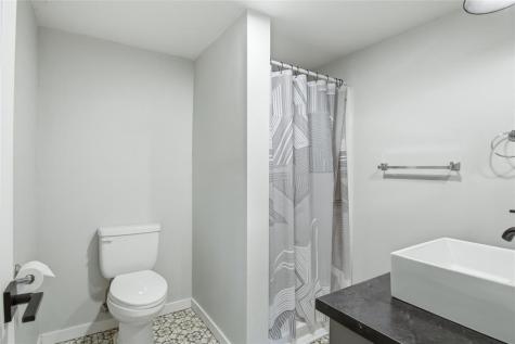 2921 La Salle Street Eau Claire WI 54703