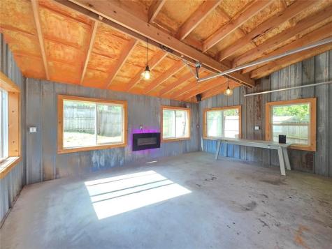 2921 La Salle Street Eau Claire WI 54703
