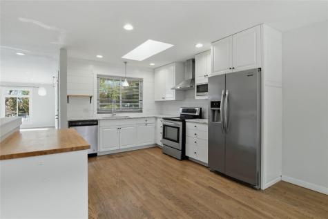 2921 La Salle Street Eau Claire WI 54703
