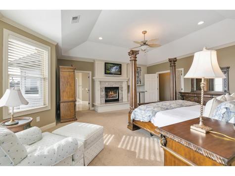 10689 Sonoma Ridge Eden Prairie MN 55347