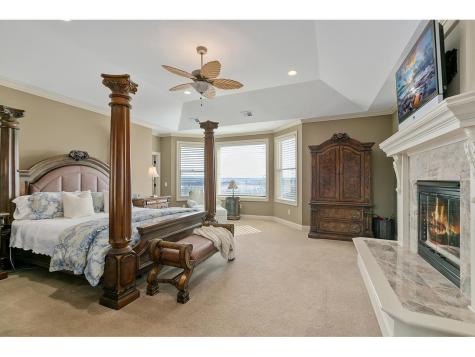 10689 Sonoma Ridge Eden Prairie MN 55347