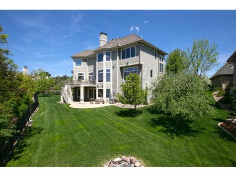 10689 Sonoma Ridge Eden Prairie MN 55347
