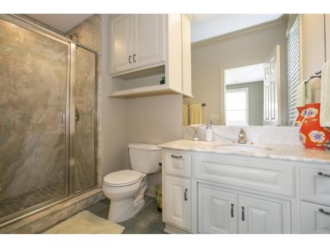 10689 Sonoma Ridge Eden Prairie MN 55347