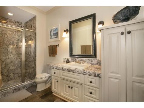 10689 Sonoma Ridge Eden Prairie MN 55347