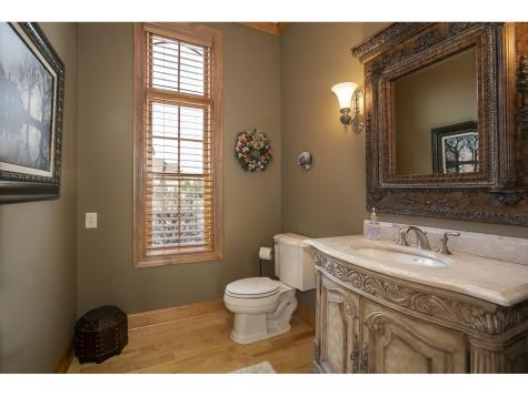 10689 Sonoma Ridge Eden Prairie MN 55347
