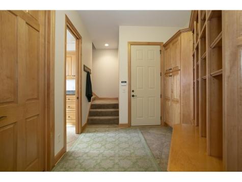 10689 Sonoma Ridge Eden Prairie MN 55347