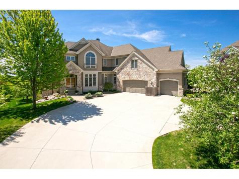 10689 Sonoma Ridge Eden Prairie MN 55347