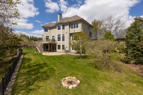 10689 Sonoma Ridge Eden Prairie MN 55347