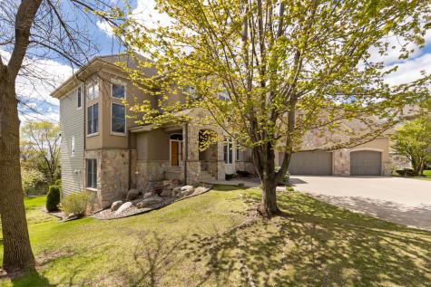 10689 Sonoma Ridge Eden Prairie MN 55347