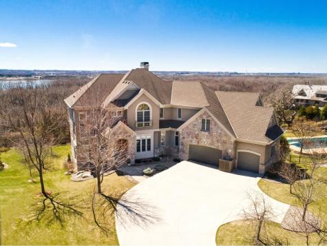 10689 Sonoma Ridge Eden Prairie MN 55347