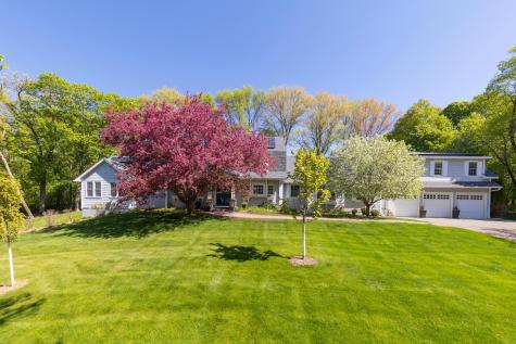 4236 Heathcote Road Deephaven MN 55391