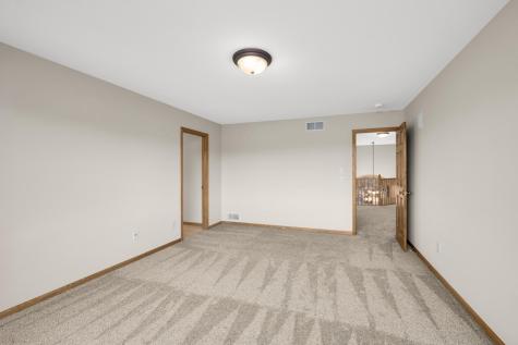 1805 Creek Lane Northfield MN 55057