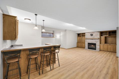1805 Creek Lane Northfield MN 55057