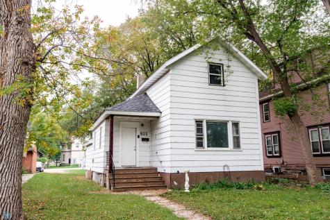 601 10th Street S Fargo ND 58103
