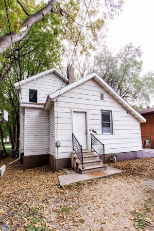 601 10th Street S Fargo ND 58103