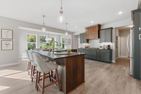 7698 22nd Avenue E Shakopee MN 55379