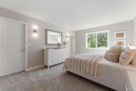 7698 22nd Avenue E Shakopee MN 55379