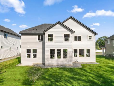 7698 22nd Avenue E Shakopee MN 55379